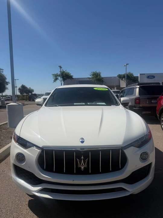 2020 Maserati Levante - Image 2 of 8