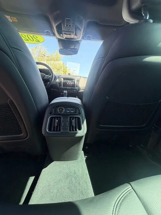 2020 Maserati Levante - Image 6 of 8