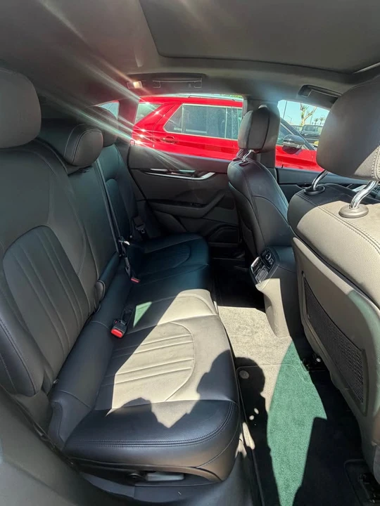 2020 Maserati Levante - Image 7 of 8