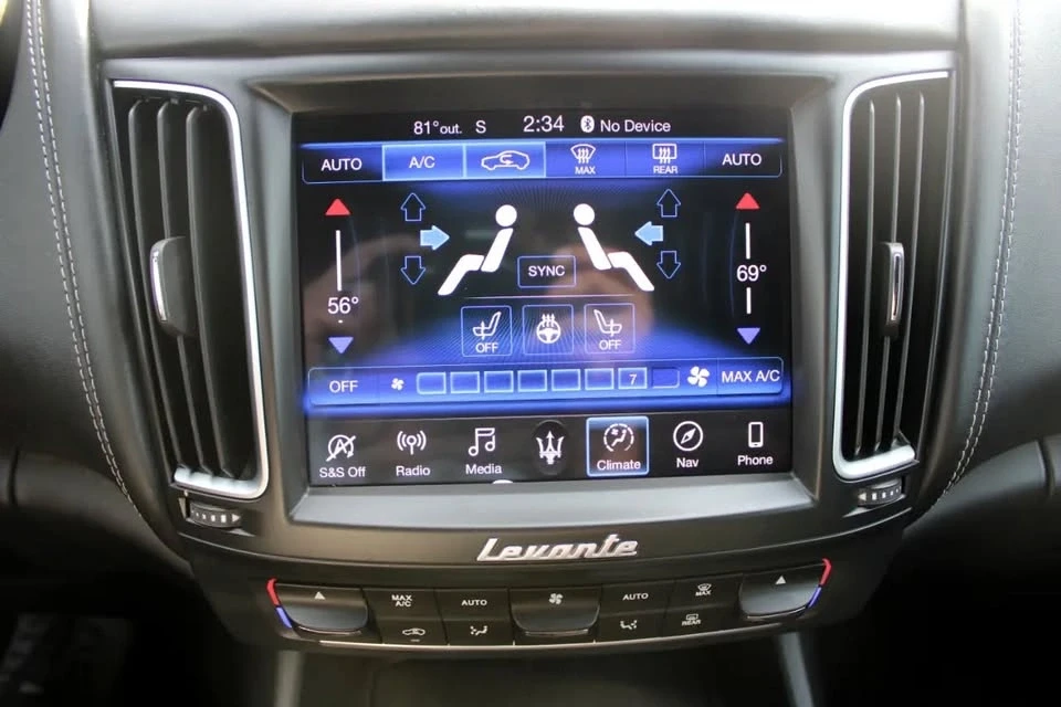 2020 Maserati Levante - Image 15 of 17