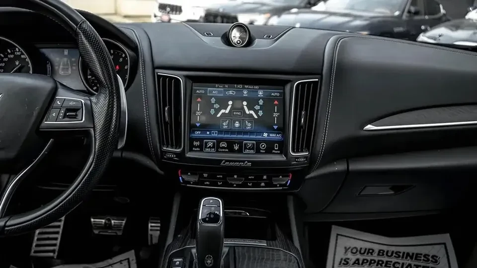 2020 Maserati Levante - Image 12 of 20