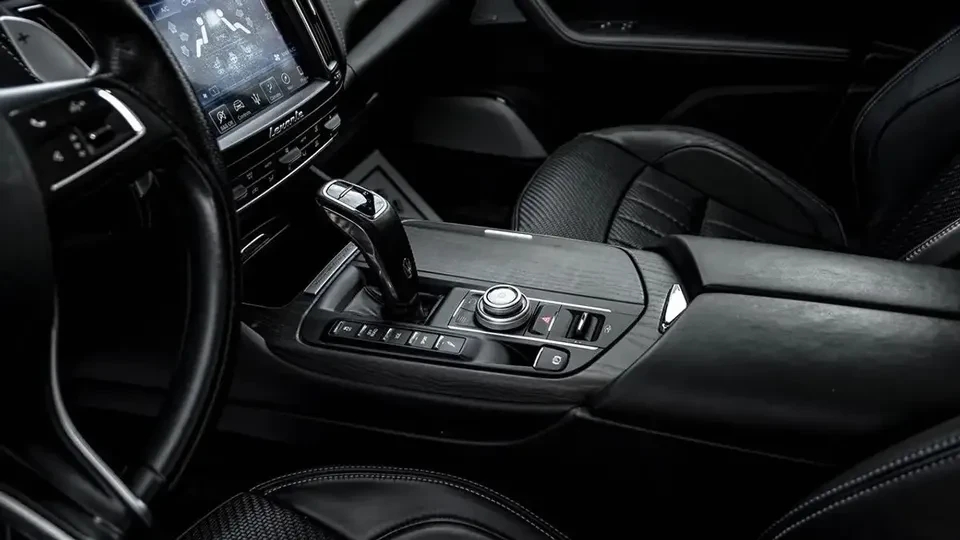 2020 Maserati Levante - Image 18 of 20