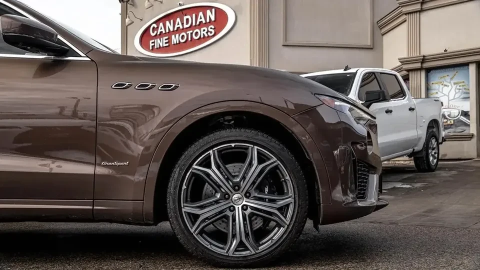 2020 Maserati Levante - Image 9 of 20