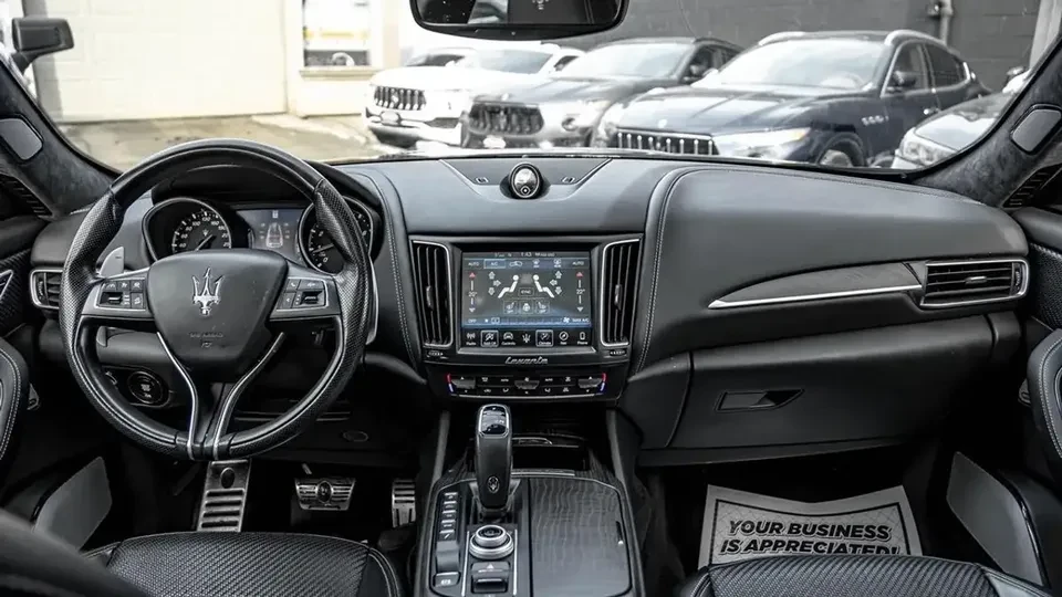 2020 Maserati Levante - Image 15 of 20