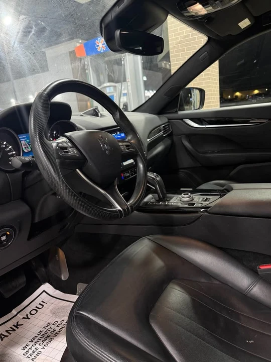 2020 Maserati Levante - Image 7 of 12
