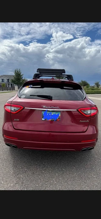 2020 Maserati Levante - Image 2 of 12