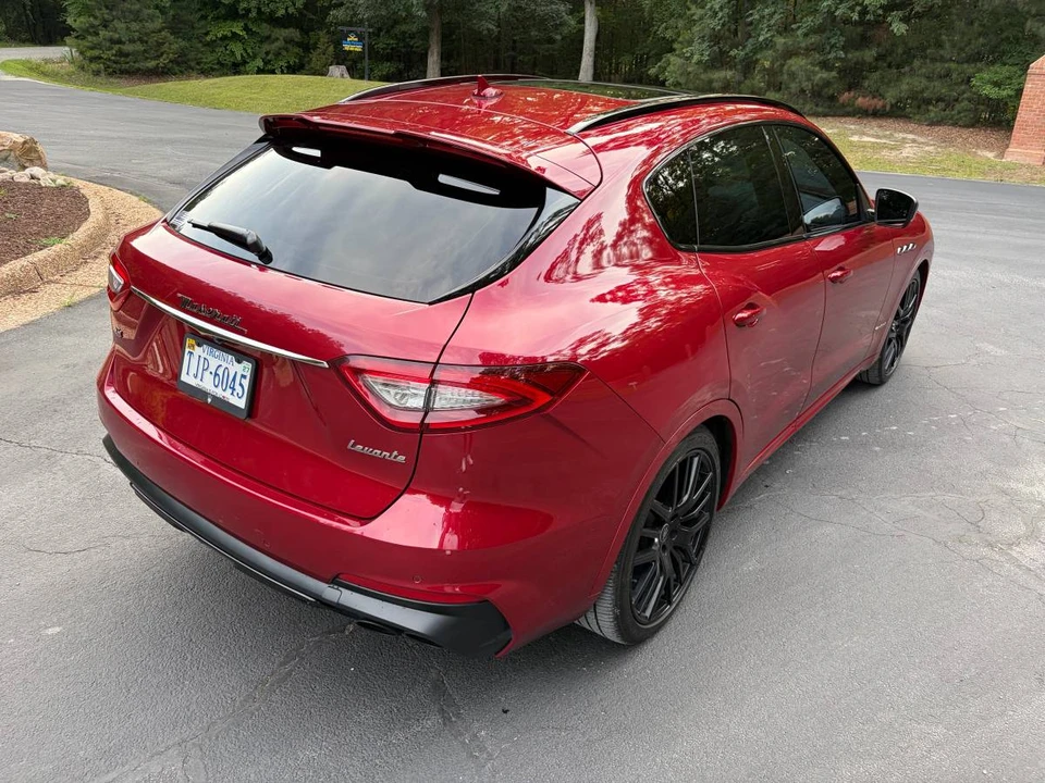 2020 Maserati Levante - Image 5 of 11