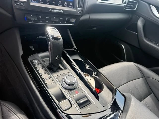 2020 Maserati Levante - Image 18 of 20