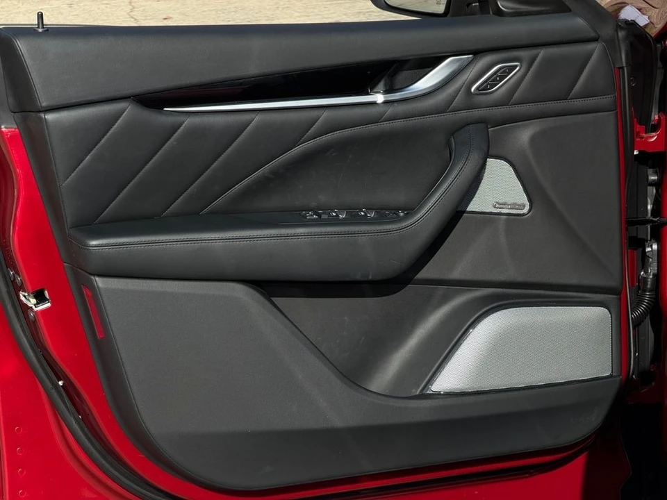 2020 Maserati Levante - Image 14 of 21