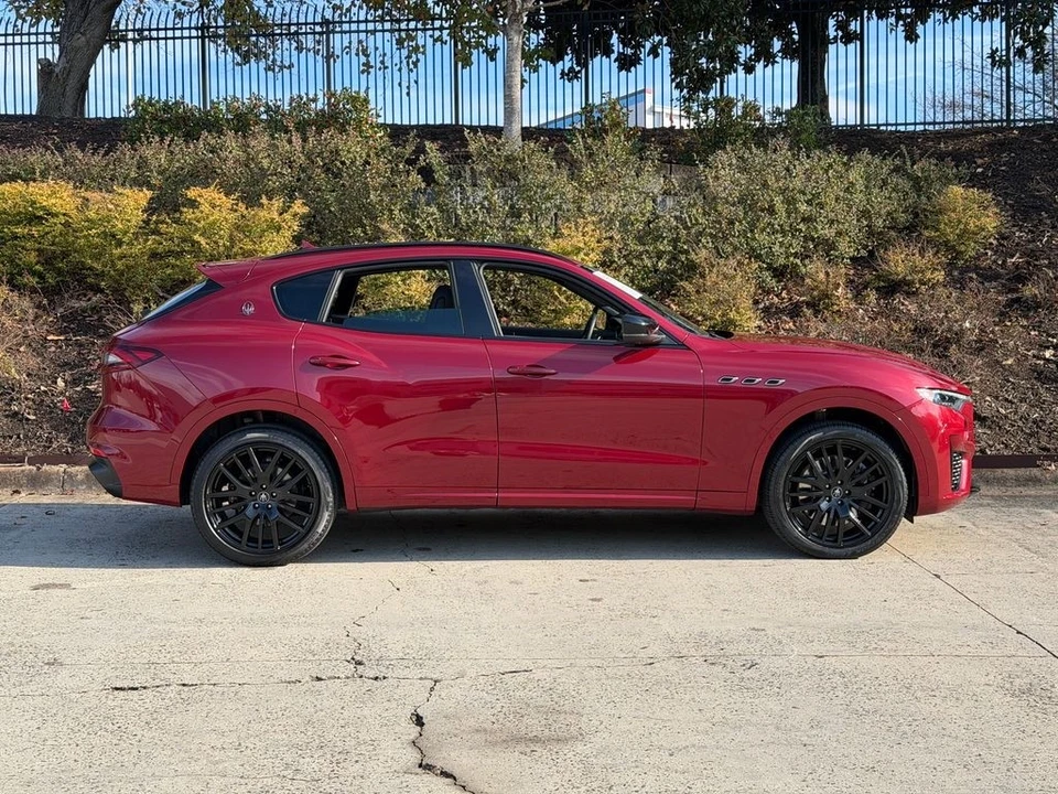 2020 Maserati Levante - Image 3 of 21