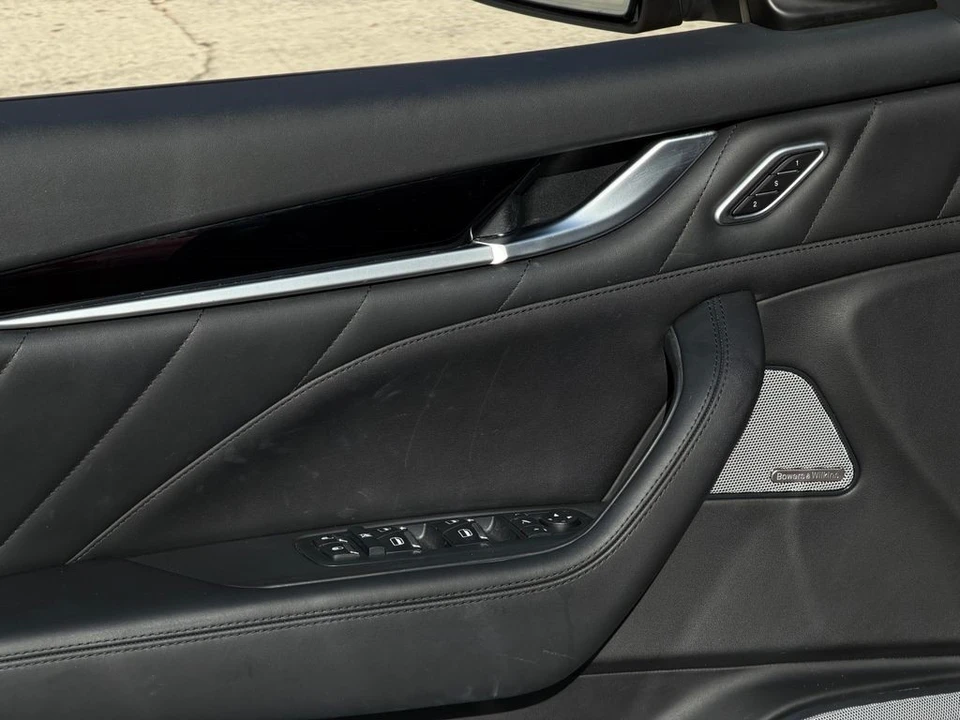2020 Maserati Levante - Image 16 of 21