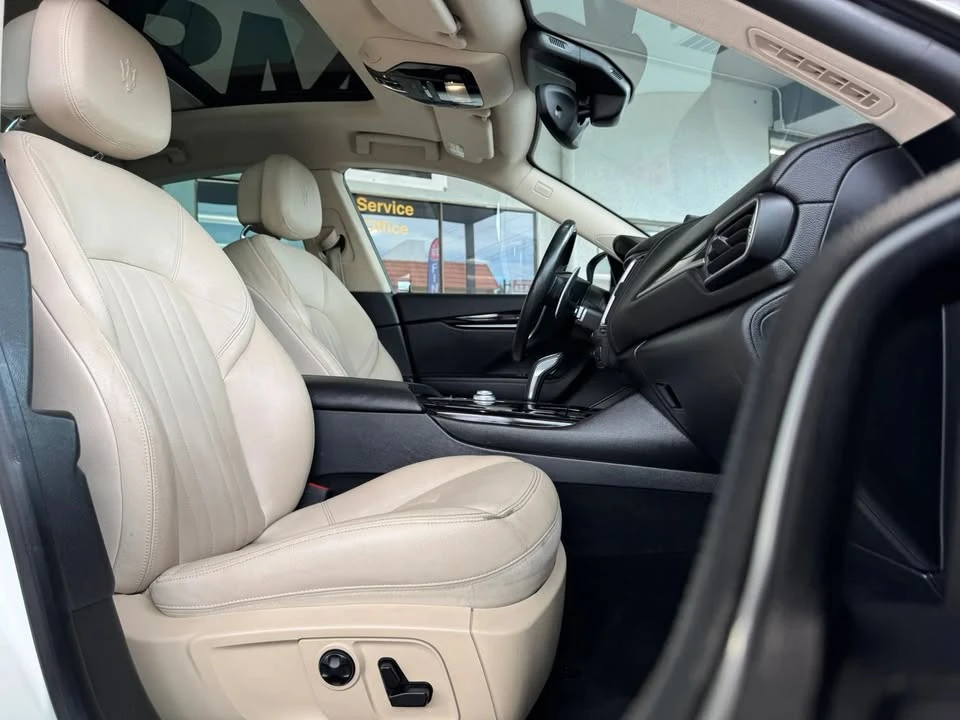 2020 Maserati Levante - Image 19 of 20