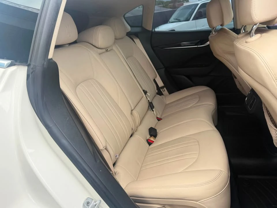 2020 Maserati Levante - Image 12 of 20