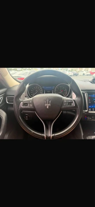 2020 Maserati Levante - Image 8 of 13