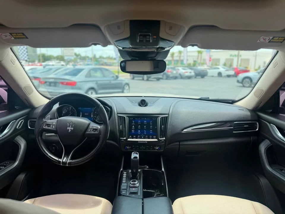 2020 Maserati Levante - Image 18 of 20