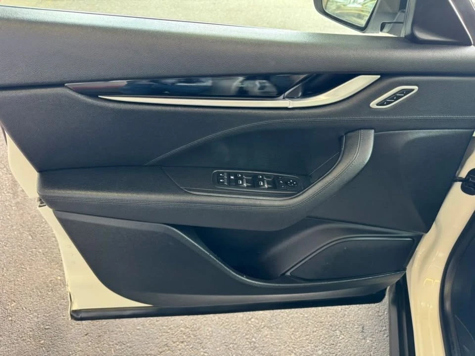 2020 Maserati Levante - Image 14 of 20