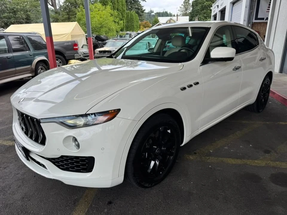 2020 Maserati Levante - Image 3 of 20