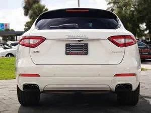 2020 Maserati Levante - Image 6 of 15