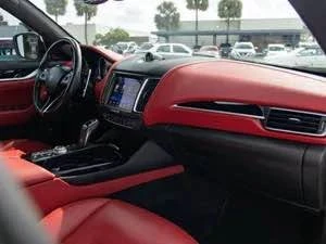 2020 Maserati Levante - Image 11 of 15