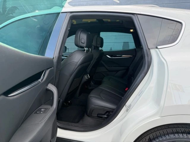 2020 Maserati Levante - Image 11 of 21