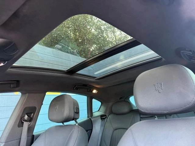 2020 Maserati Levante - Image 13 of 21