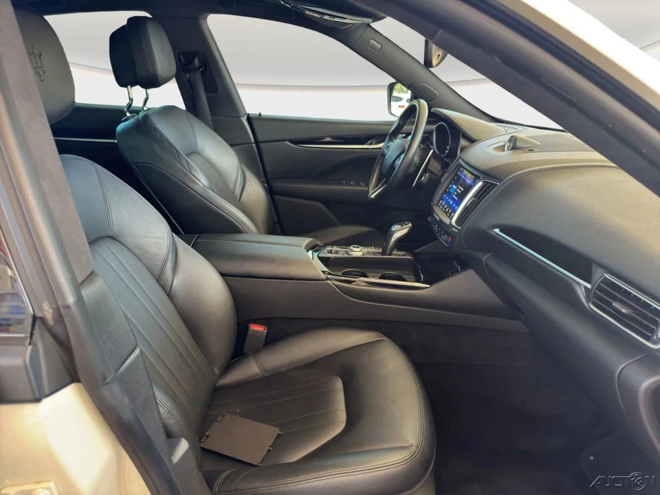 2020 Maserati Levante - Image 19 of 21