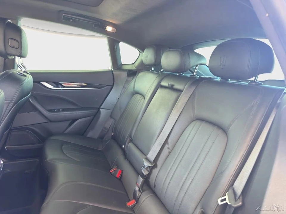 2020 Maserati Levante - Image 20 of 21