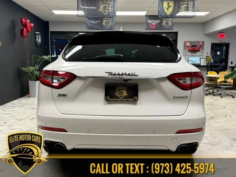 2020 Maserati Levante - Image 8 of 12