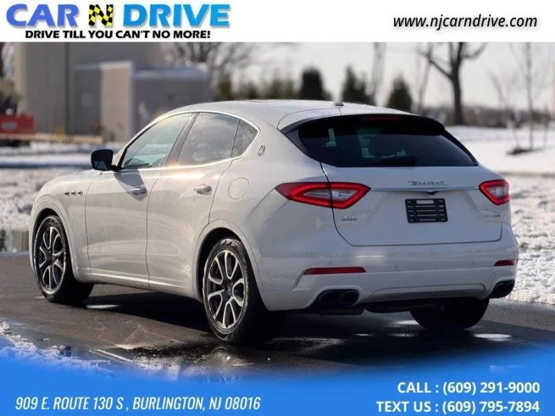2020 Maserati Levante - Image 8 of 12