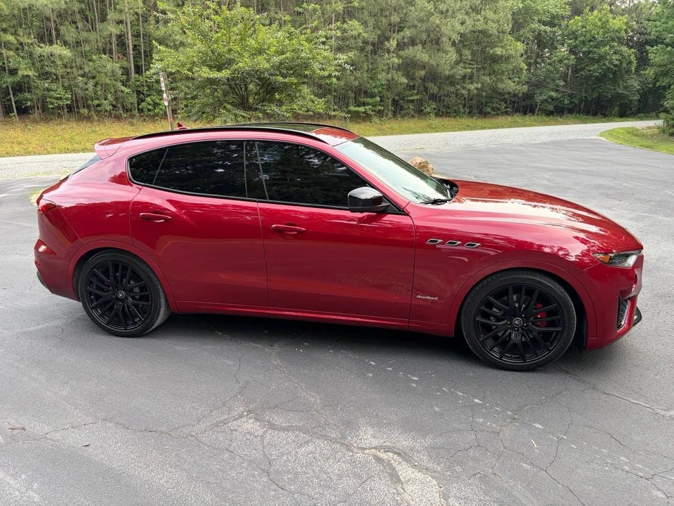 2020 Maserati Levante - Image 4 of 11