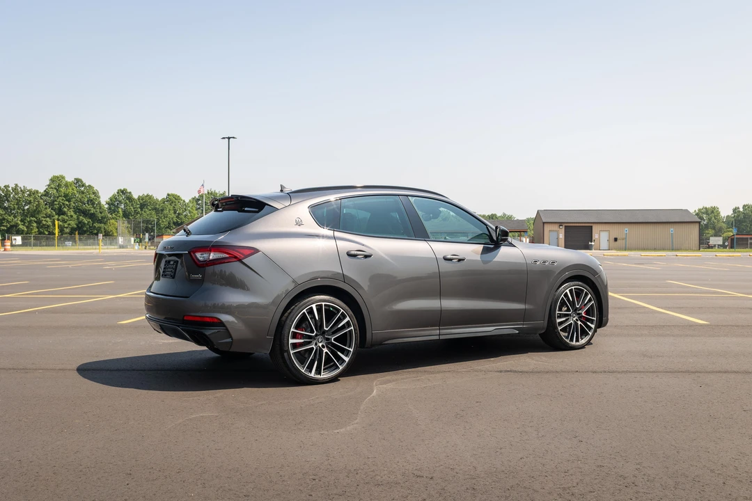 2020 Maserati Levante Trofeo - Image 17 of 31