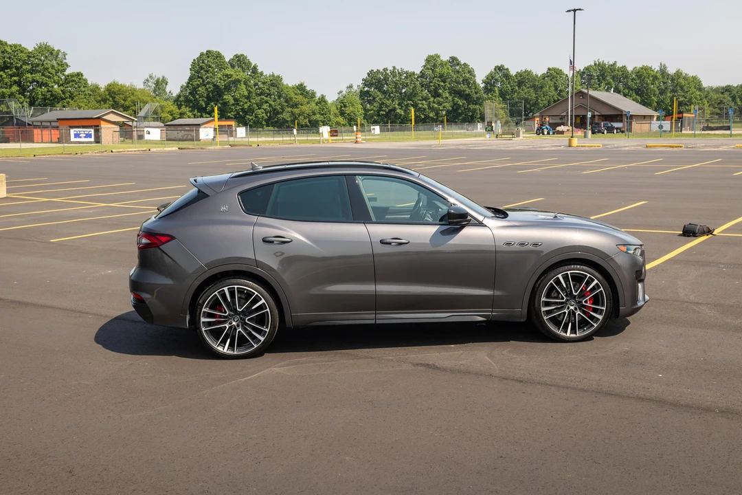 2020 Maserati Levante Trofeo - Image 19 of 31