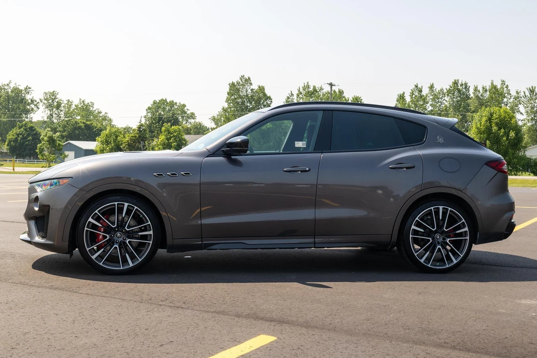 2020 Maserati Levante Trofeo - Image 3 of 31