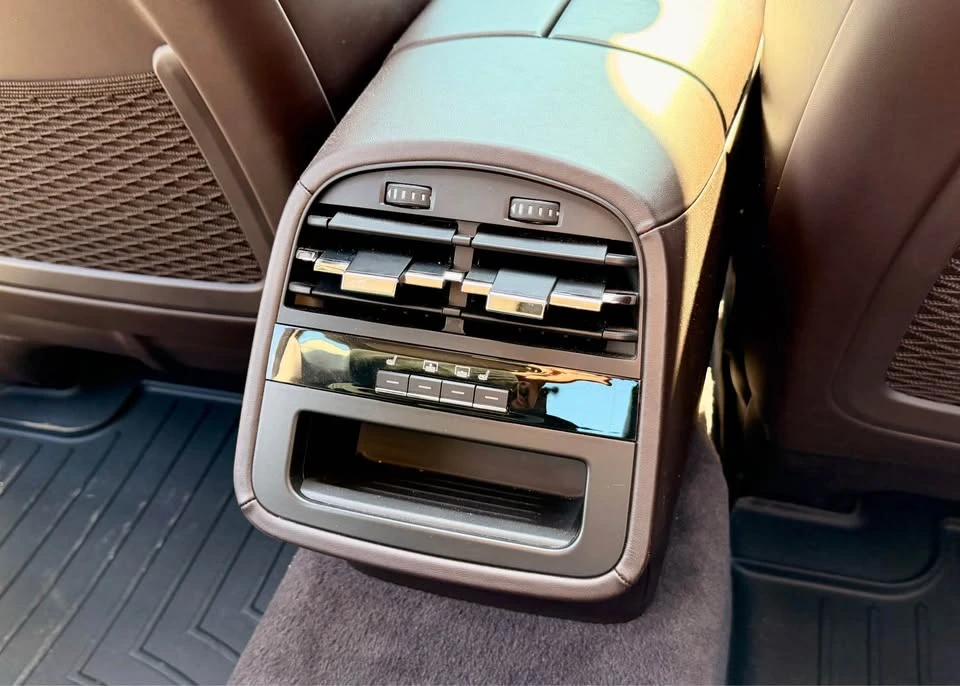 2020 Maserati Quattroporte 6th Gen - Image 20 of 20
