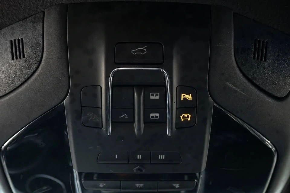 2020 Maserati Ghibli 3rd Gen - Image 7 of 14
