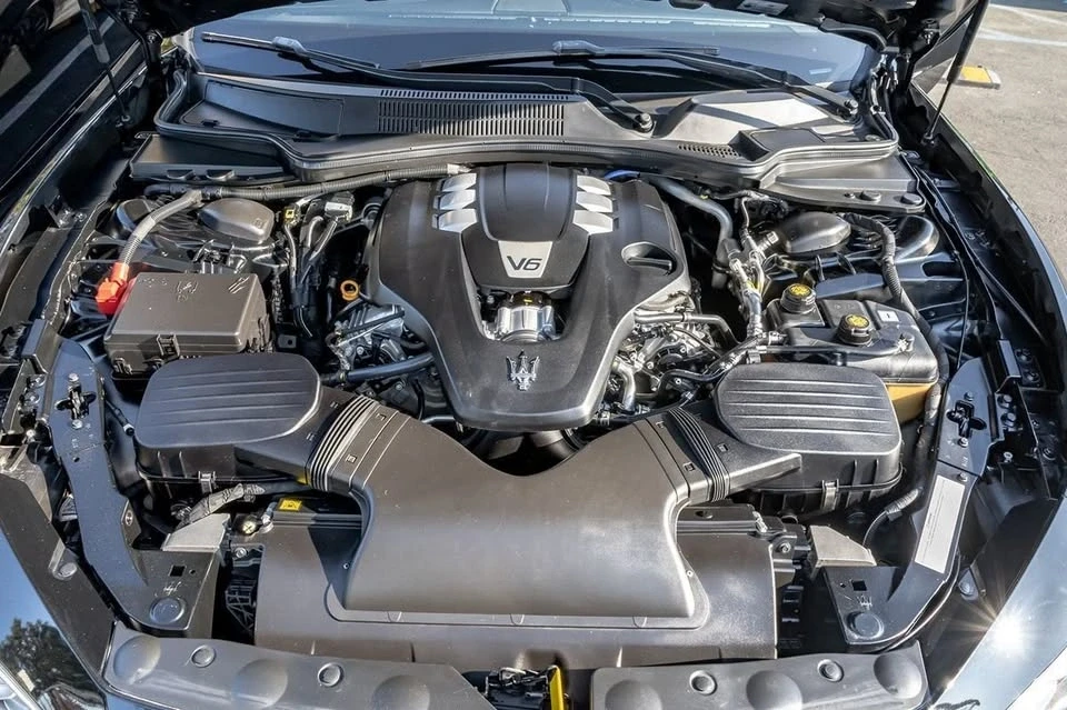 2020 Maserati Ghibli 3rd Gen - Image 10 of 15