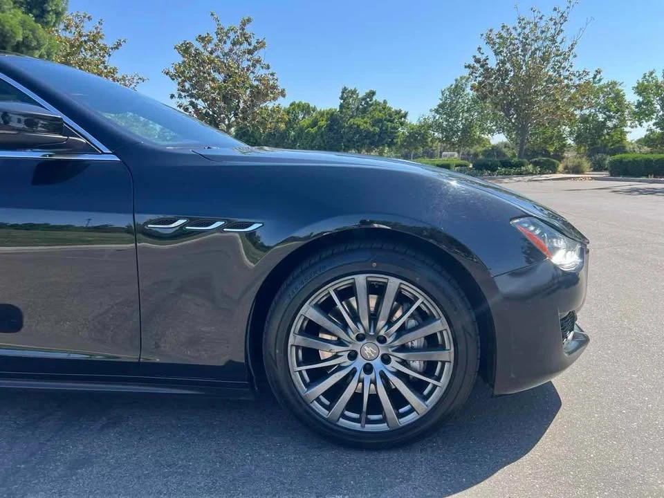 2020 Maserati Ghibli 3rd Gen - Image 7 of 19