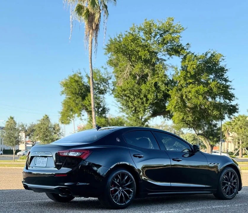 2019 Maserati Ghibli 3rd Gen - Image 2 of 19