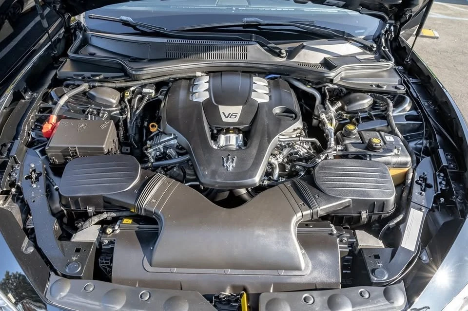 2020 Maserati Ghibli 3rd Gen - Image 10 of 15