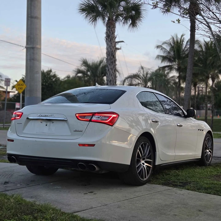 2020 Maserati Ghibli 3rd Gen - Image 4 of 11