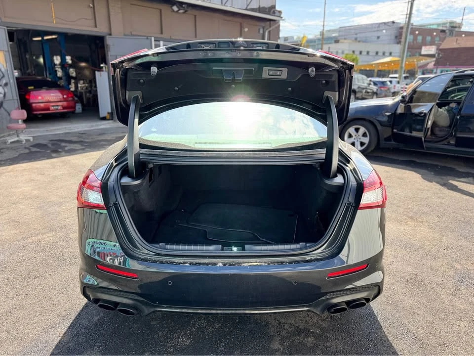2020 Maserati Ghibli 3rd Gen - Image 18 of 20
