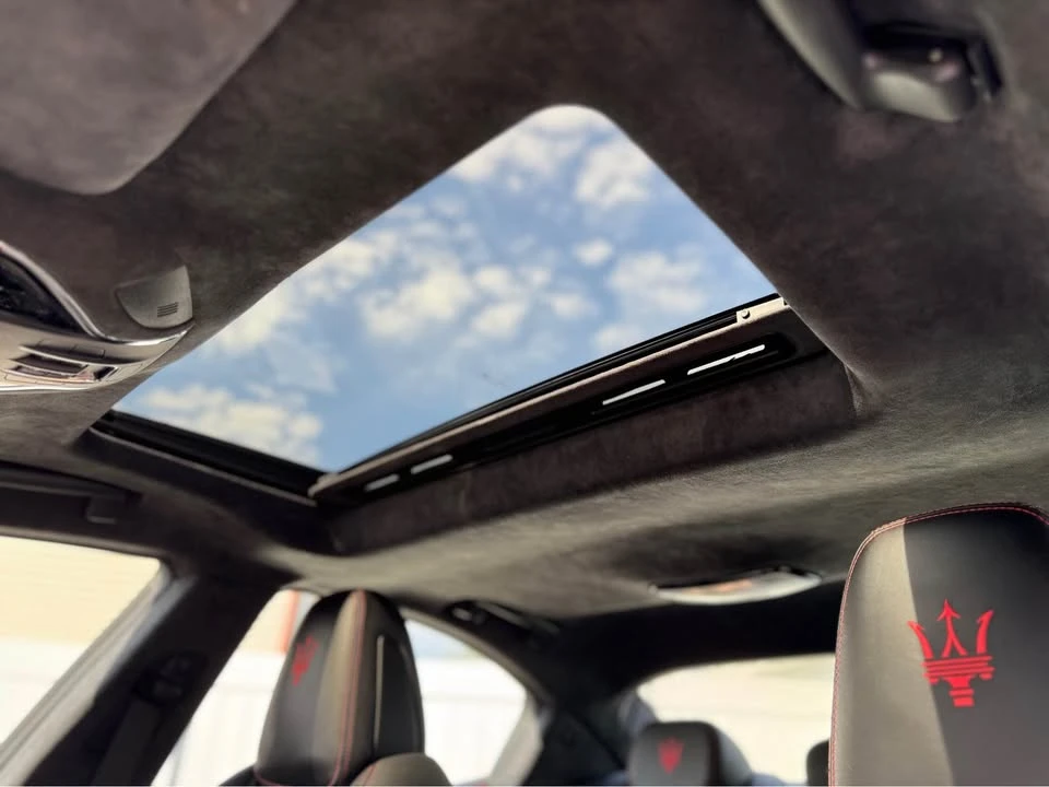 2020 Maserati Ghibli 3rd Gen - Image 15 of 20