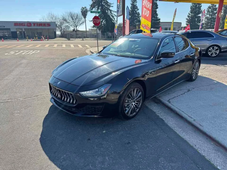 2020 Maserati Ghibli 3rd Gen - Image 3 of 17