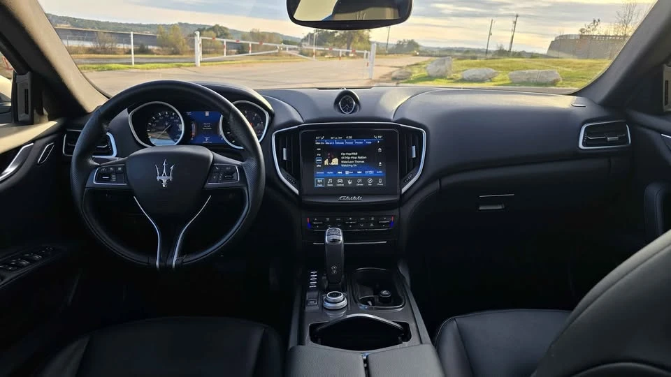 2020 Maserati Ghibli 3rd Gen - Image 9 of 12