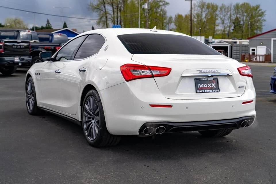 2020 Maserati Ghibli 3rd Gen - Image 12 of 20