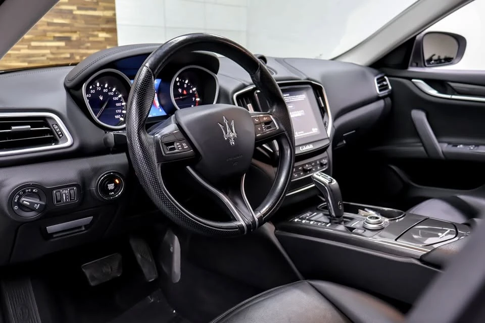 2020 Maserati Ghibli 3rd Gen - Image 10 of 20