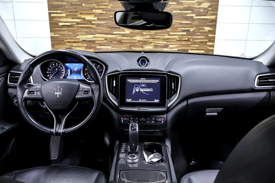 2020 Maserati Ghibli 3rd Gen - Image 11 of 20