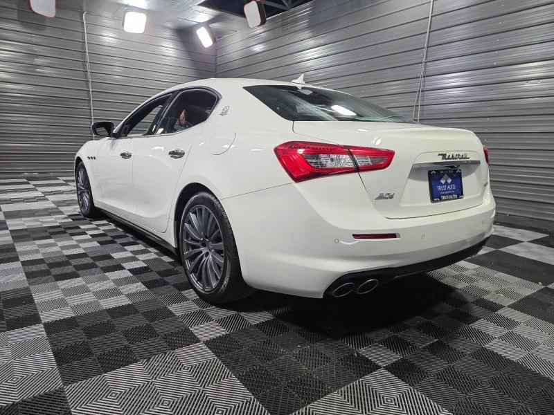 2020 Maserati Ghibli 3rd Gen - Image 7 of 20