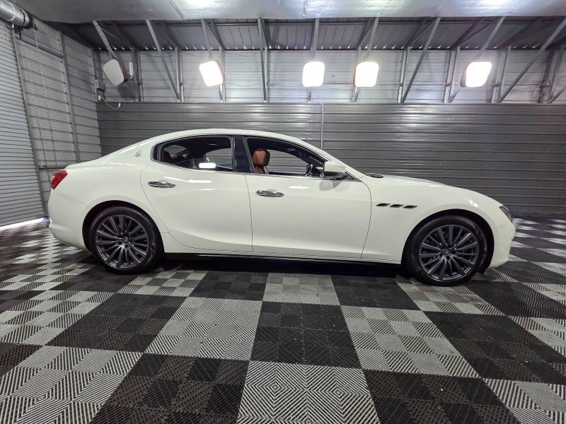 2020 Maserati Ghibli 3rd Gen - Image 9 of 20