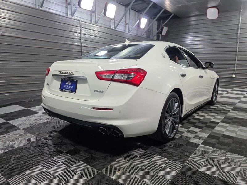 2020 Maserati Ghibli 3rd Gen - Image 5 of 20